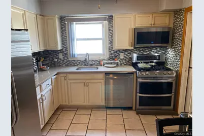 7802 151st Avenue, Howard Beach, NY 11414 - Photo 11