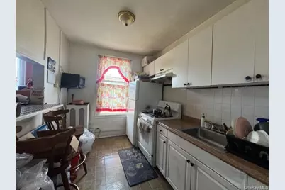 194-01 Linden Blvd, Saint Albans, NY 11412 - Photo 19