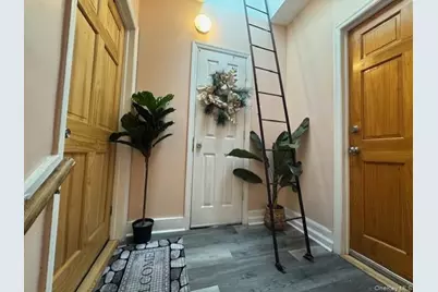 194-01 Linden Blvd, Saint Albans, NY 11412 - Photo 13