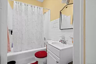 515 E 26th St, Brooklyn, NY 11210 - Photo 13