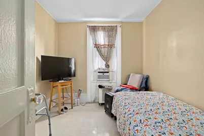 515 E 26th Street, Brooklyn, NY 11210 - Photo 17