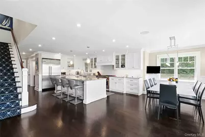 69 Shore Road, Westhampton, NY 11977 - Photo 11