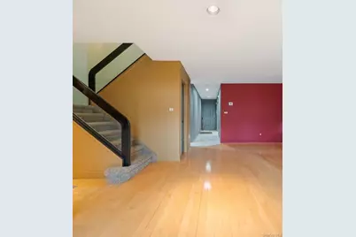 52 Fairlawn Drive, Central Islip, NY 11722 - Photo 11