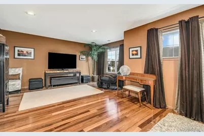 52 Fairlawn Drive, Central Islip, NY 11722 - Photo 21