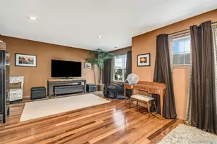 52 Fairlawn Dr, Central Islip, NY 11722 - Photo 21