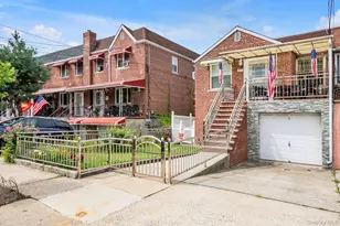 2711 Young Ave, Bronx, NY 10469 - Photo 15