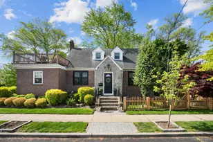 29 W Henrietta Ave, Oceanside, NY 11572 - Photo 9