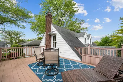 29 W Henrietta Avenue, Oceanside, NY 11572 - Photo 39