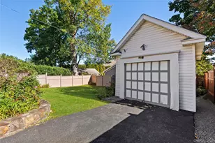 77 Hillside Ave, New Rochelle, NY 10801 - Photo 23