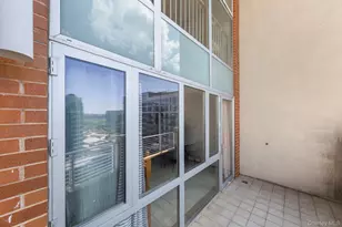 37-20 Prince St, Flushing, NY 11354 - Photo 17