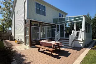 5 Evans Pl, Bay Shore, NY 11706 - Photo 17