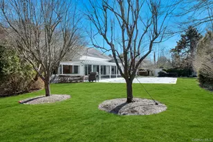 94 S Country Rd, Remsenburg, NY 11960 - Photo 39