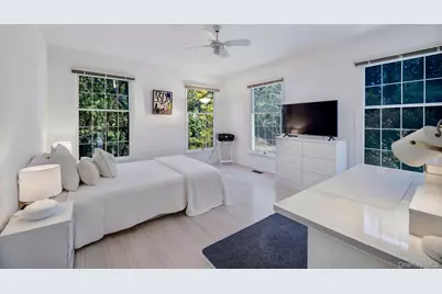 94 S Country Road, Remsenburg, NY 11960 - Photo 29