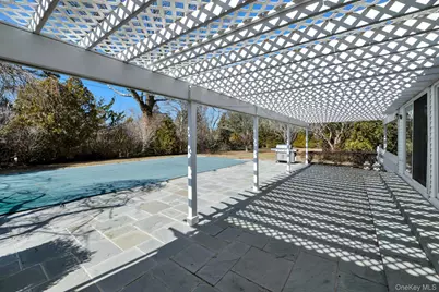 94 S Country Road, Remsenburg, NY 11960 - Photo 5