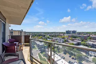 17-85 215th St, Bayside, NY 11360 - Photo 19