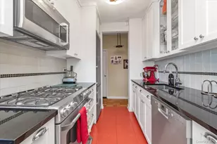 17-85 215th St, Bayside, NY 11360 - Photo 11