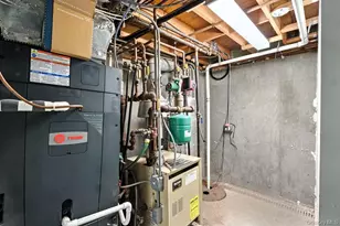 158-03 82nd St, Howard Beach, NY 11414 - Photo 35