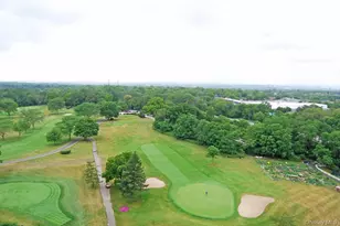 269-10 Grand Central Pkwy, Floral Park, NY 11005 - Photo 5