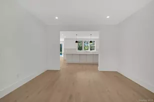 95 N Summit Blvd, Westhampton, NY 11977 - Photo 11