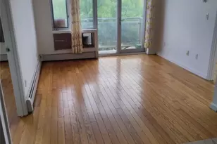 136-21 Latimer Pl, Flushing, NY 11354 - Photo 5