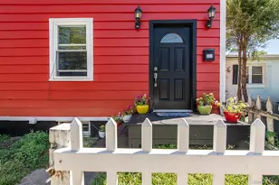 88 S Hamilton St, Poughkeepsie, NY 12601 - Photo 5