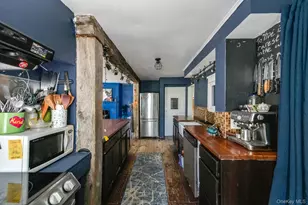 88 S Hamilton St, Poughkeepsie, NY 12601 - Photo 13