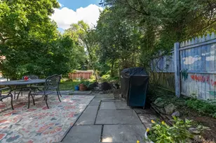 88 S Hamilton St, Poughkeepsie, NY 12601 - Photo 35