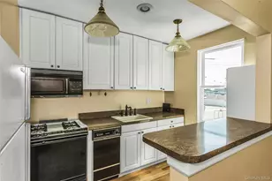 494 South Ocean, Freeport, NY 11520 - Photo 11