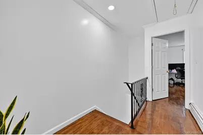 356 N Broadway, Yonkers, NY 10701 - Photo 21