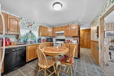 202 Towne Road, Ellenville, NY 12428 - Photo 3