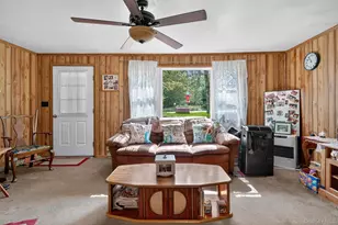 202 Towne Rd, Ellenville, NY 12428 - Photo 9