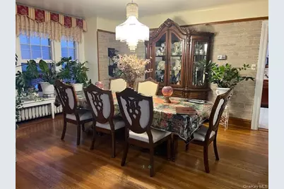 14824 Kalmia Avenue, Flushing, NY 11355 - Photo 9