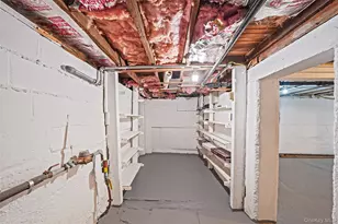 76 Cambridge St, Valley Stream, NY 11581 - Photo 27