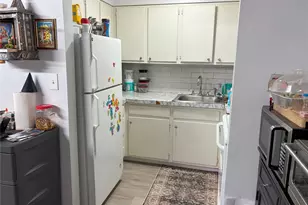 1000 9th St, Greenport, NY 11944 - Photo 3