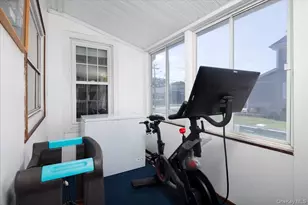 404 Silver Ln, Oceanside, NY 11572 - Photo 17