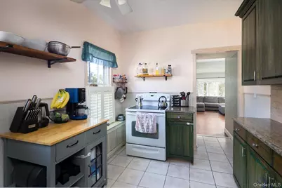 404 Silver Lane, Oceanside, NY 11572 - Photo 11