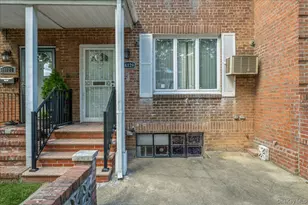 141-29 70th Rd, Kew Gardens, NY 11367 - Photo 7