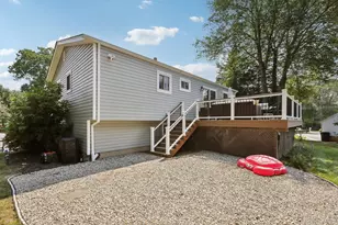 961 Tilton Rd, Valley Cottage, NY 10989 - Photo 39