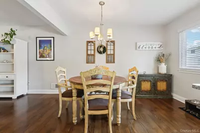 961 Tilton Road, Valley Cottage, NY 10989 - Photo 11