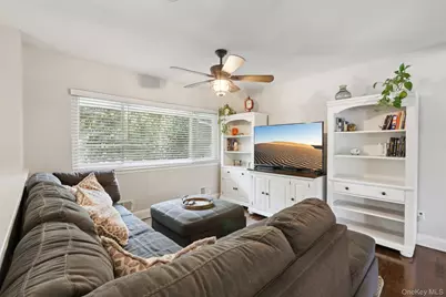 961 Tilton Road, Valley Cottage, NY 10989 - Photo 17