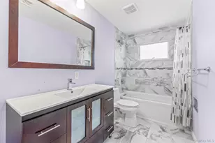 18 Rose Ln, New Hyde Park, NY 11040 - Photo 19