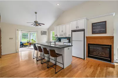 7 Van Keuren Avenue, Pine Bush, NY 12566 - Photo 31