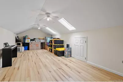 7 Van Keuren Avenue, Pine Bush, NY 12566 - Photo 35