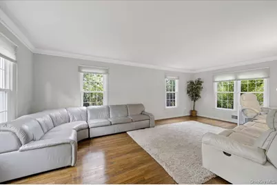 14 Burlington Avenue, Suffern, NY 10901 - Photo 7