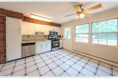 1 S Delaware Drive, Nyack, NY 10960 - Photo 9