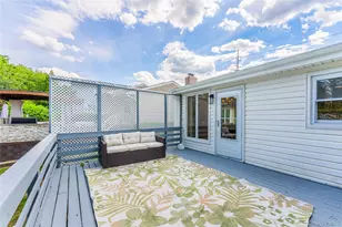 120 Glenwood Rd, Glenwood Landing, NY 11547 - Photo 27