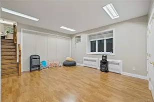 8 Harvest Ct, Monsey, NY 10952 - Photo 15