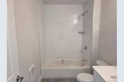 539 Front Street #3D, Hempstead, NY 11550 - Photo 11