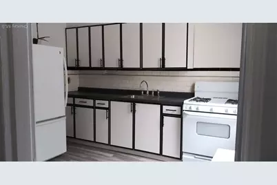 8545 67th Drive, Rego Park, NY 11374 - Photo 7