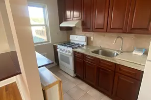 245-31B 76th Ave, Glen Oaks, NY 11426 - Photo 7